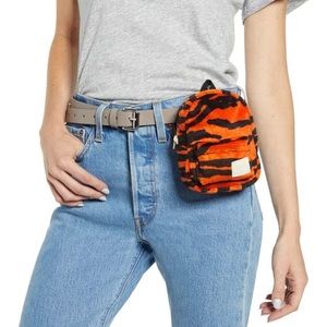 Herschel supply co tiger heritage mini belt bag